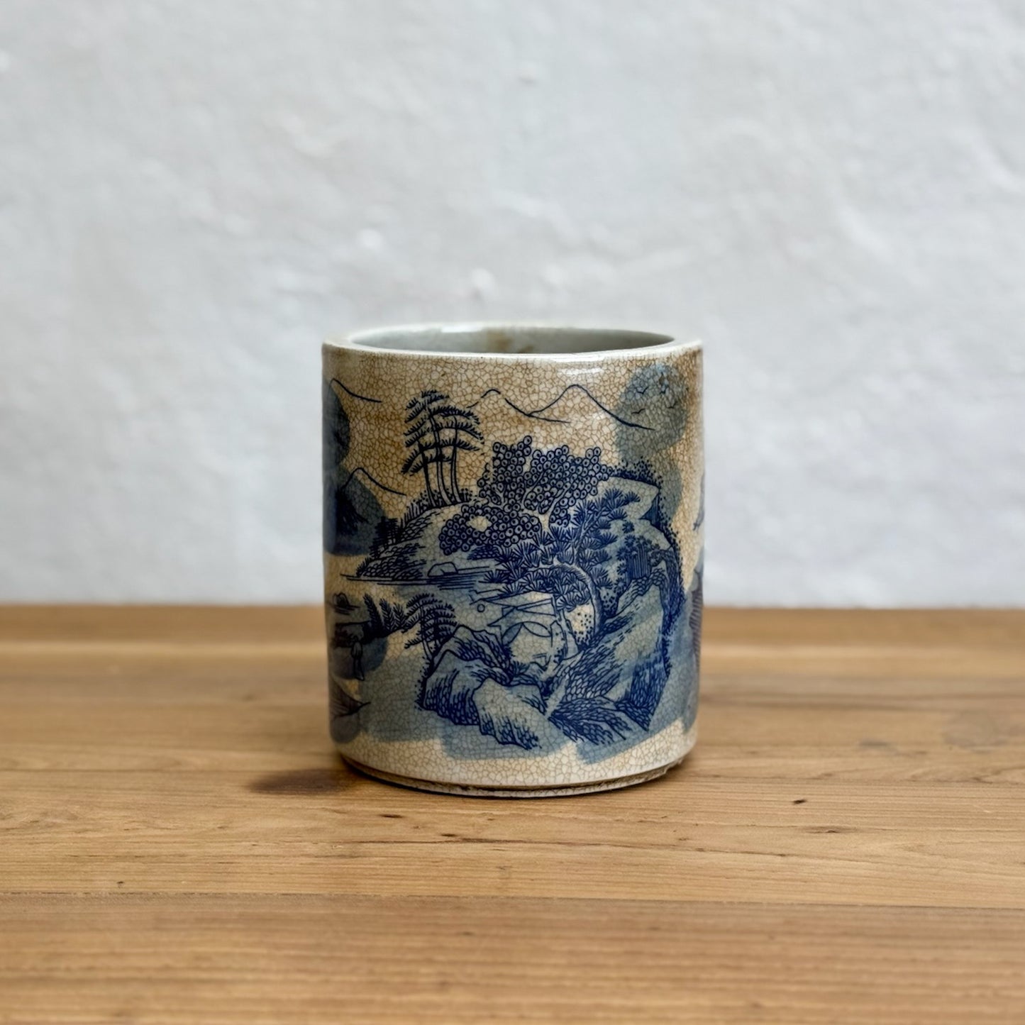 Crackled Porcelain Paintbrush Holder