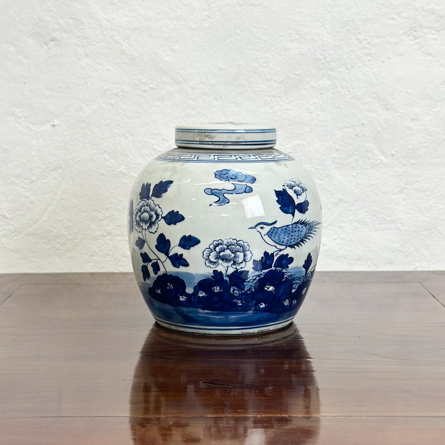 Blue-and-white-Chinese-Porcelain-Ginger-Jar-Birds-Peonies1