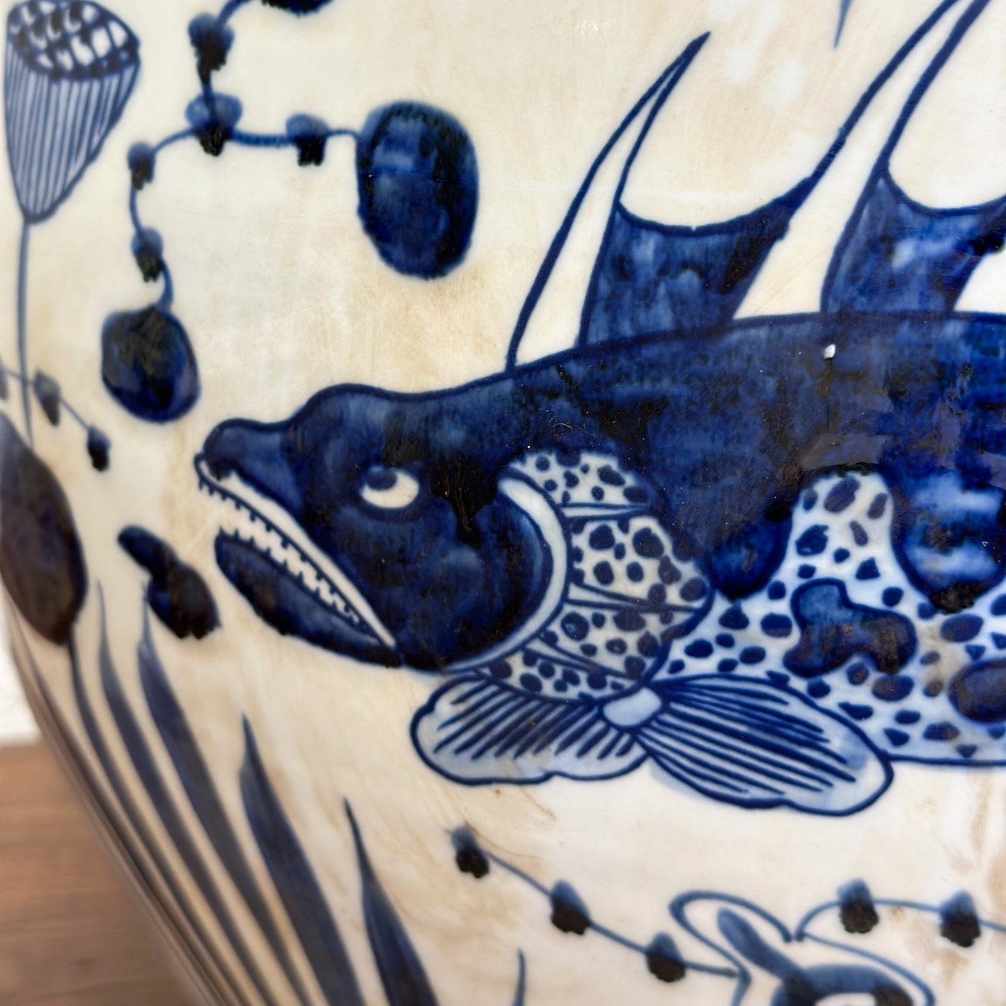 Squat Fish Porcelain Container with Foo Dog Lid