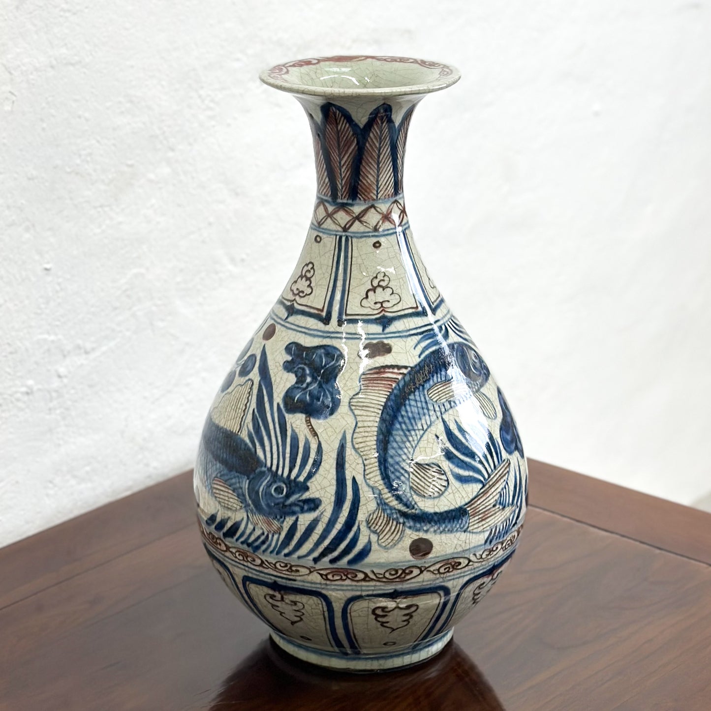 Fish Pond Globular Porcelain Vase