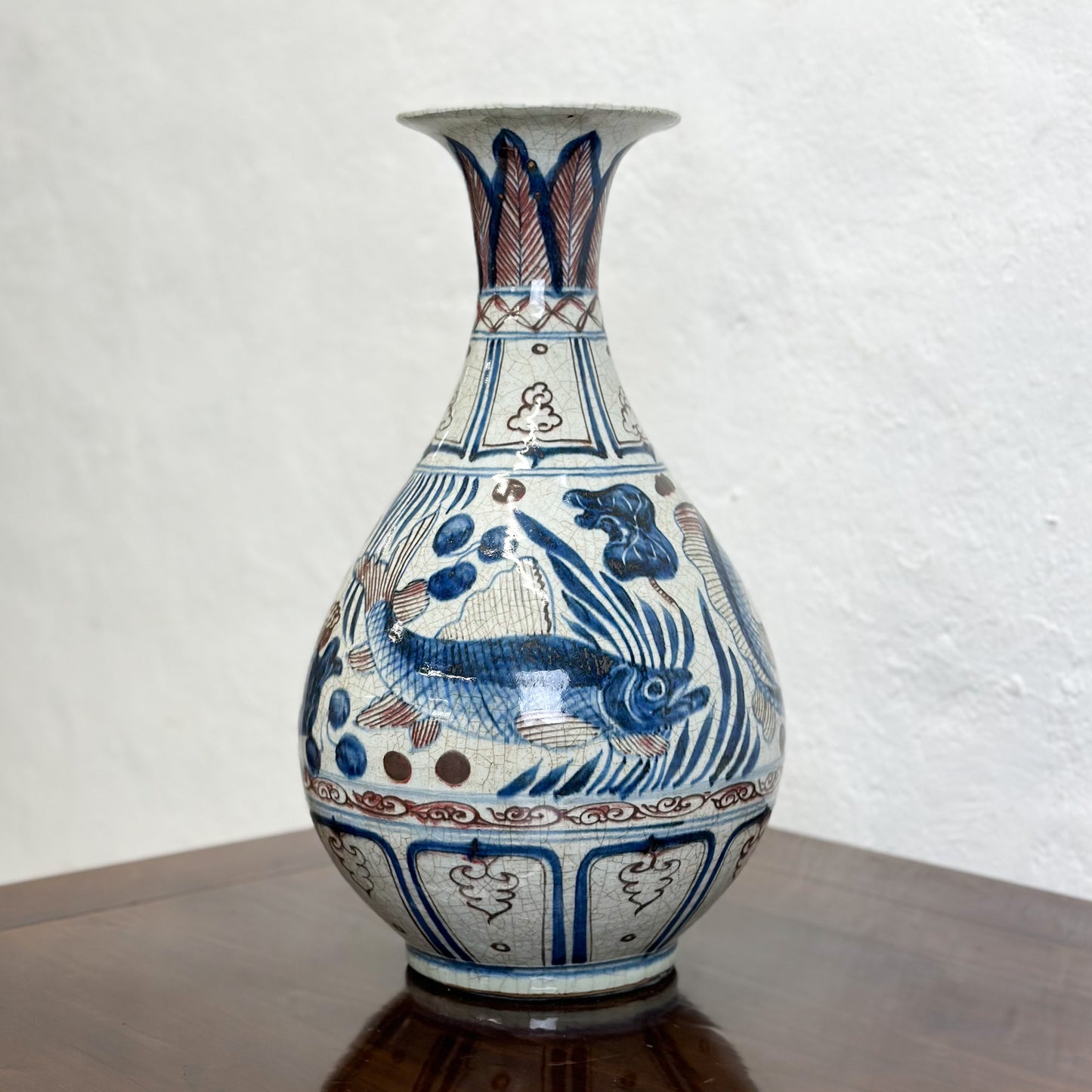 Fish Pond Globular Porcelain Vase