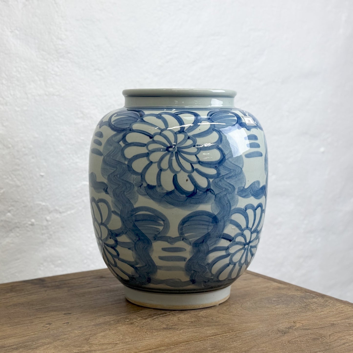 POR9995-China-Chinese-Porcelain-Blue-White-Korean-Style-Cloud-Vase.3