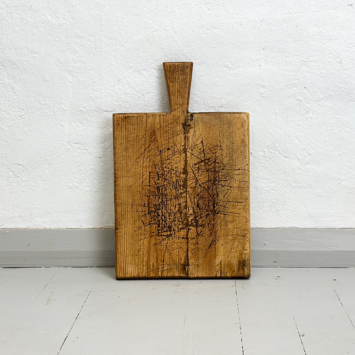 Small Waxed Vintage Chopping Board