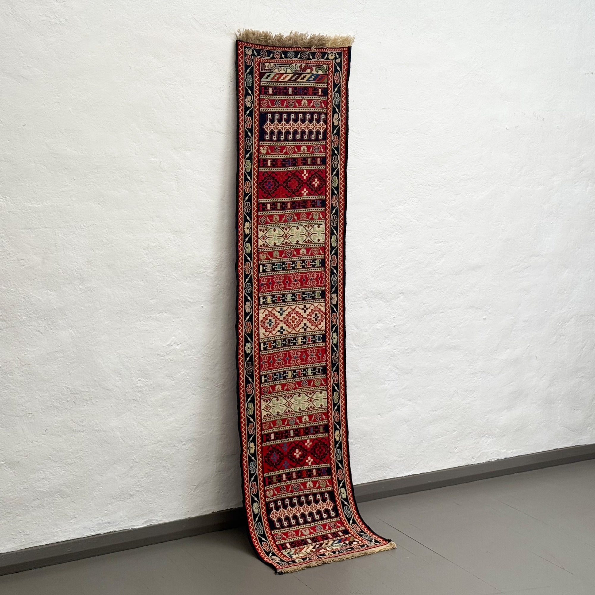 Vintage Rahrah Embroidered Runner